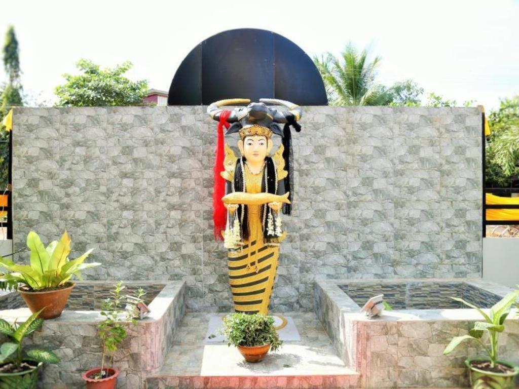 Kanbawza Hinthar Hotel Pegu Exterior foto