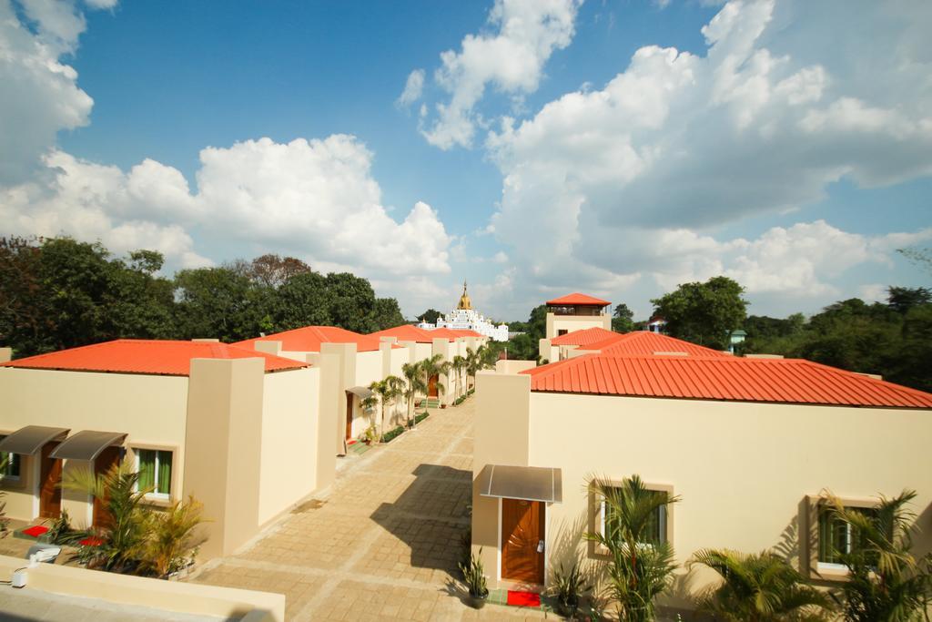 Kanbawza Hinthar Hotel Pegu Exterior foto