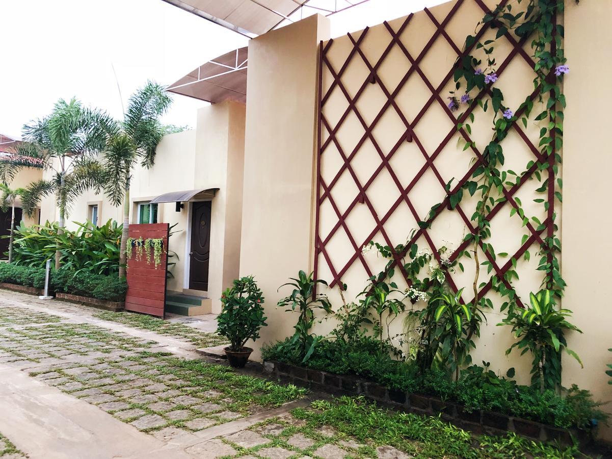 Kanbawza Hinthar Hotel Pegu Exterior foto