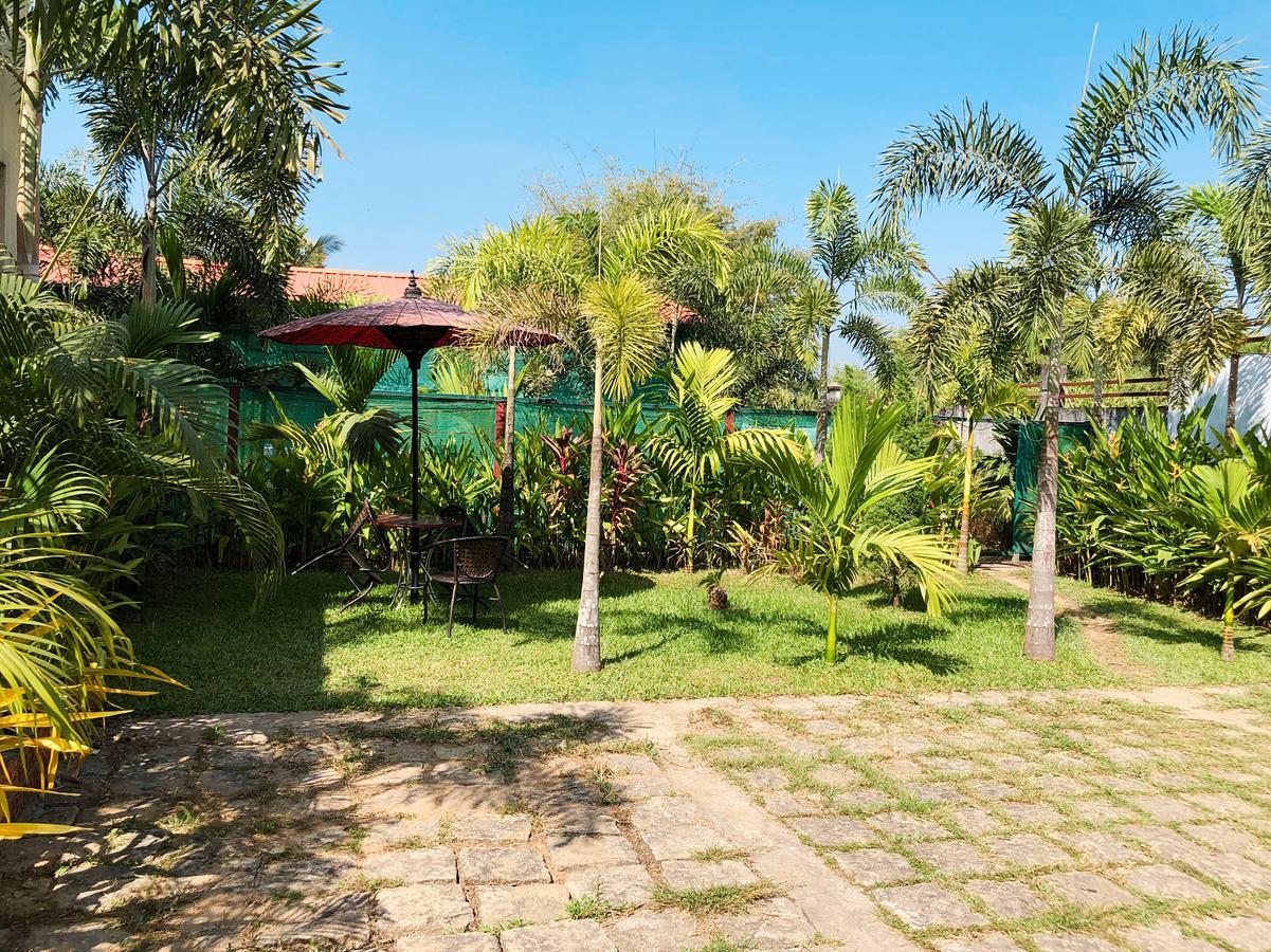 Kanbawza Hinthar Hotel Pegu Exterior foto