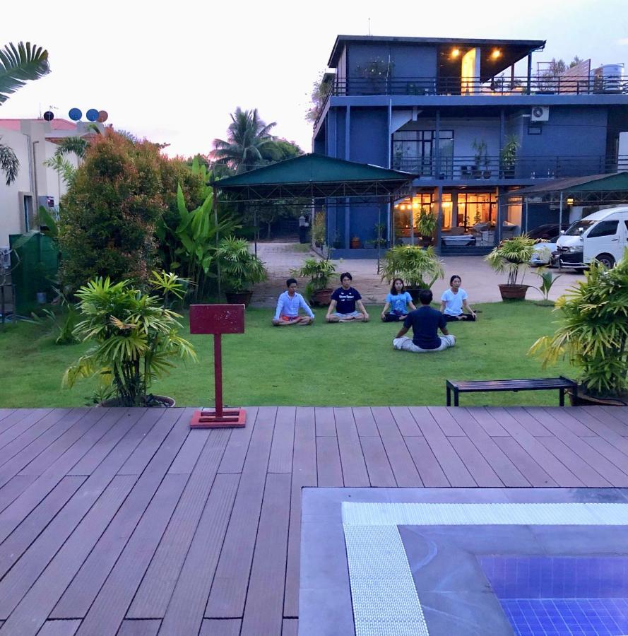 Kanbawza Hinthar Hotel Pegu Exterior foto